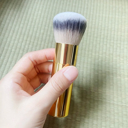 ZYMEA ™ Airbrush Finish Foundation Brush
